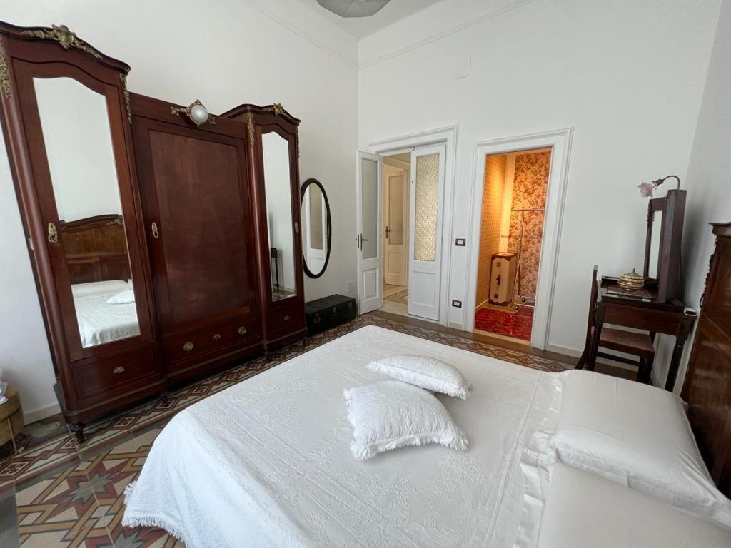 Lux Domus Apartment Bari Buitenkant foto