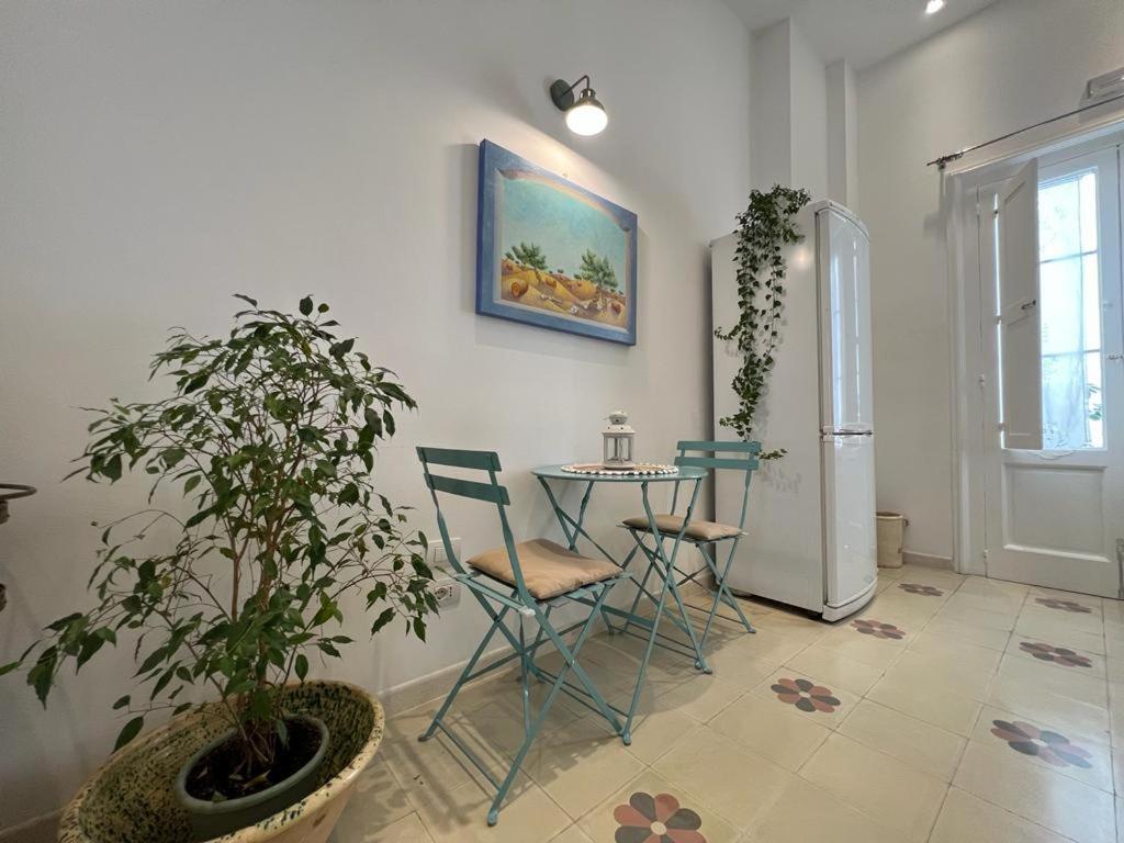 Lux Domus Apartment Bari Buitenkant foto
